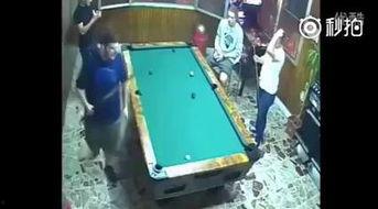 监控成人暴打小孩视频,暴力教育引发社会关注